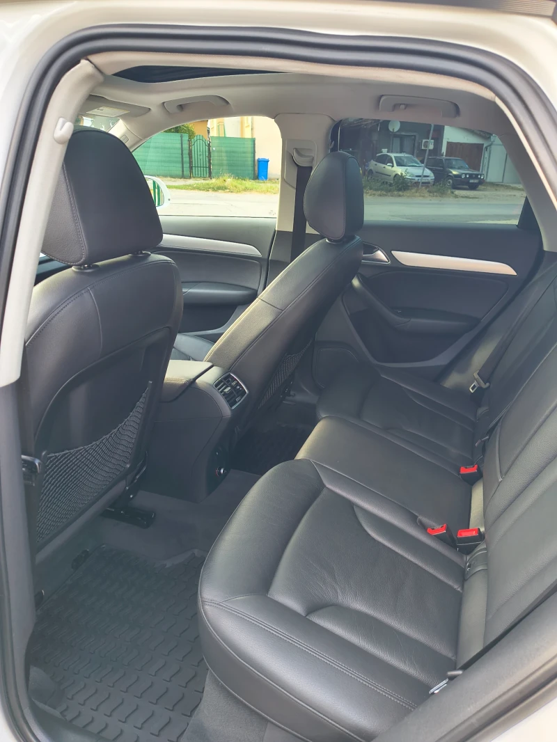 Audi Q3, снимка 9 - Автомобили и джипове - 52551263