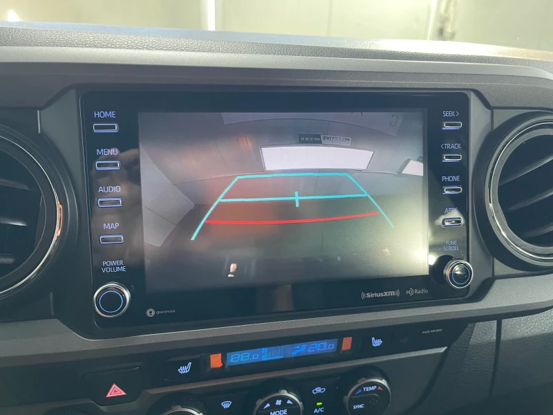 Toyota Tacoma 4WD * 33 500km* Double Cab V6, снимка 8 - Автомобили и джипове - 51848654