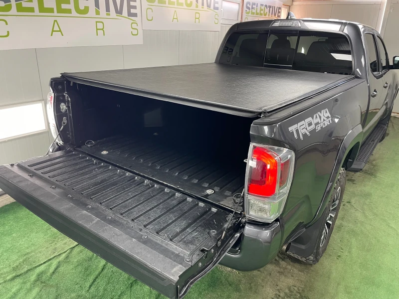 Toyota Tacoma 4WD * 33 500km* Double Cab V6, снимка 6 - Автомобили и джипове - 51848654