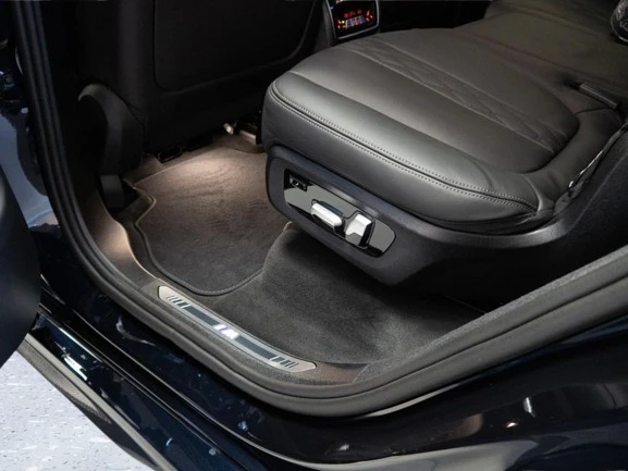 BMW X7 40i xDrive M-Sport Pro = NEW =  | Mobile.bg   11