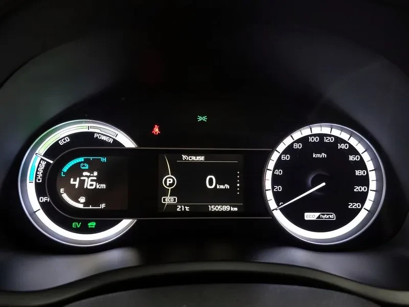 Kia Niro, снимка 7 - Автомобили и джипове - 56357736