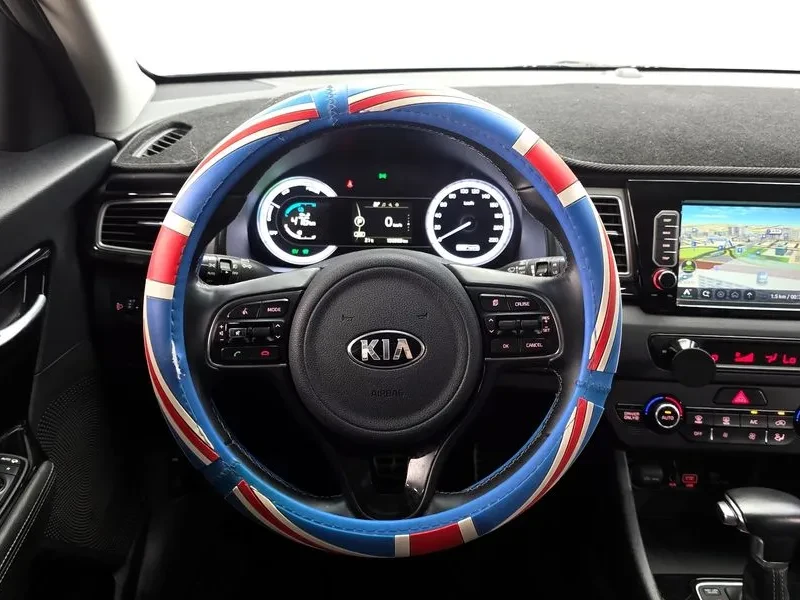 Kia Niro, снимка 12 - Автомобили и джипове - 56357736