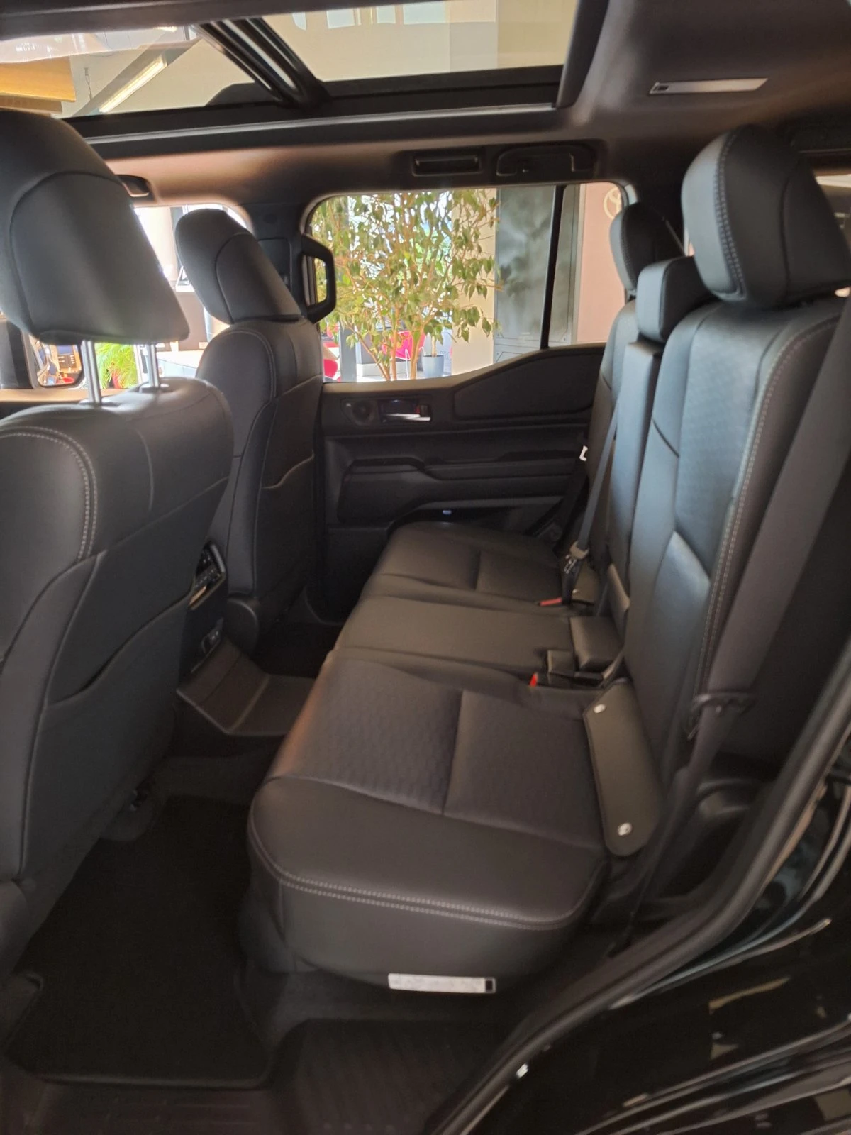 Toyota Land cruiser Luxury - изображение 4