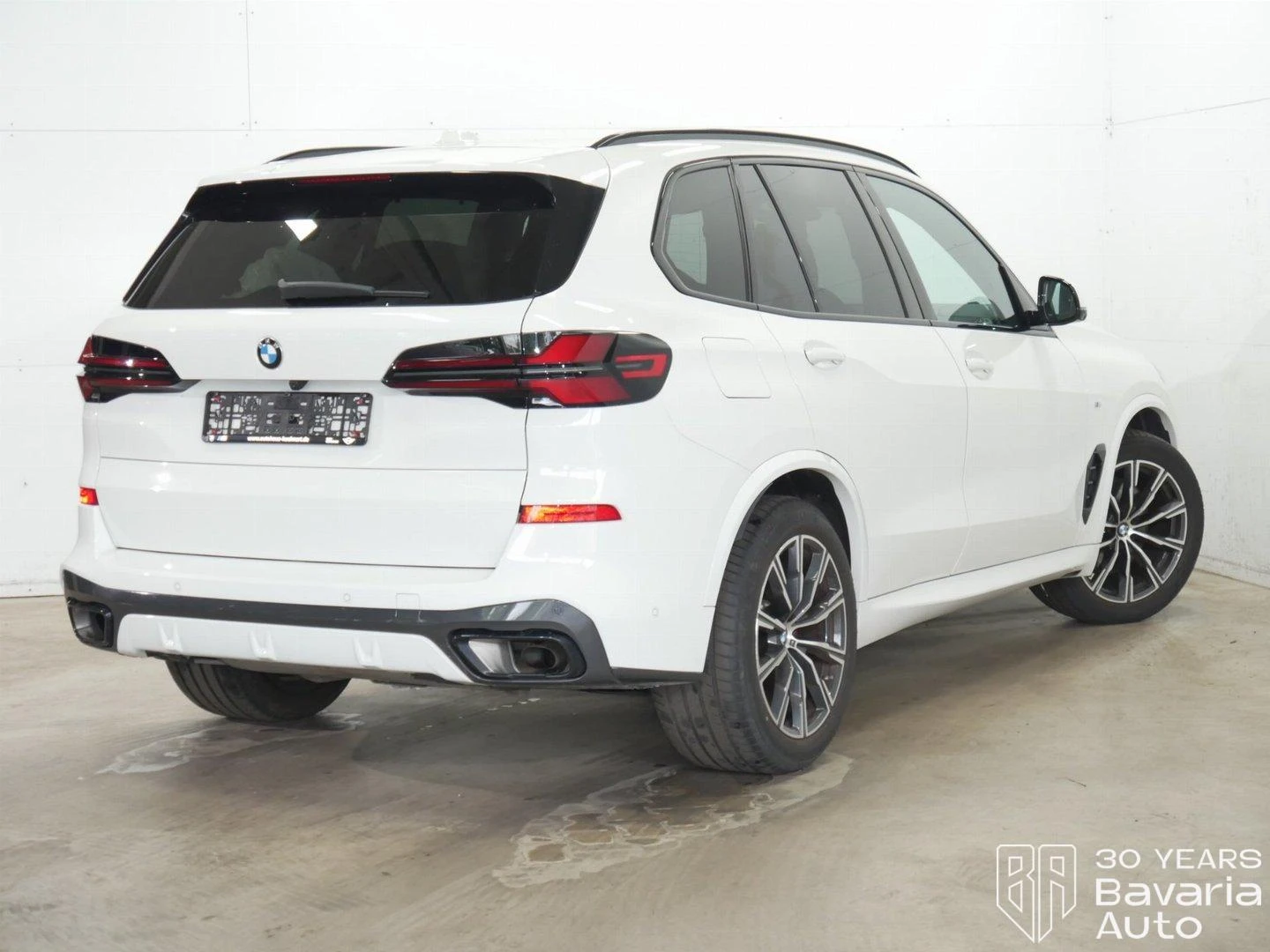 BMW X5 40d xDrive Sportautomatic M Sport Paket - изображение 3