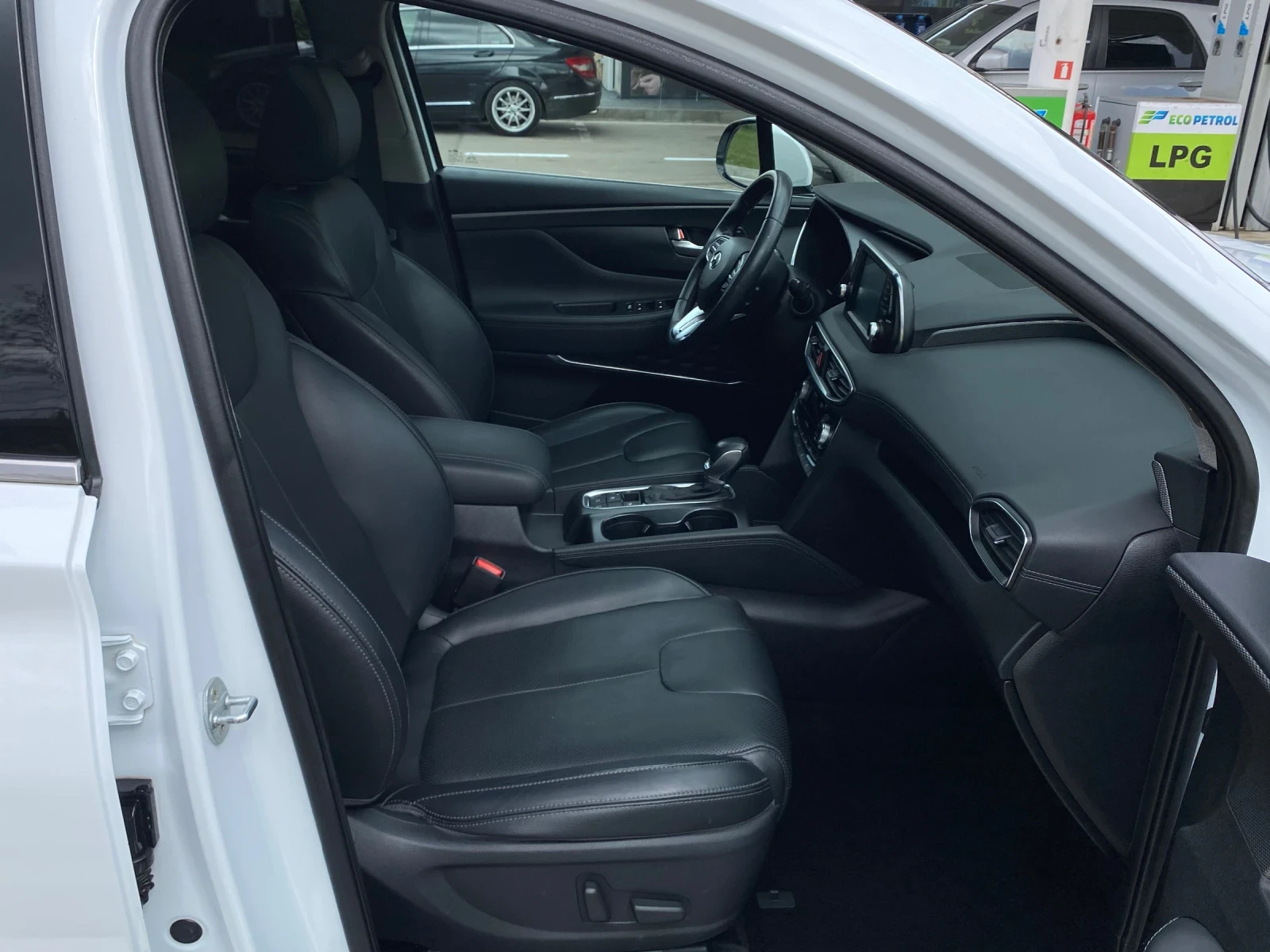 Hyundai Santa fe 2.0T/LUXURY/4X4, снимка 16 - Автомобили и джипове - 52527497