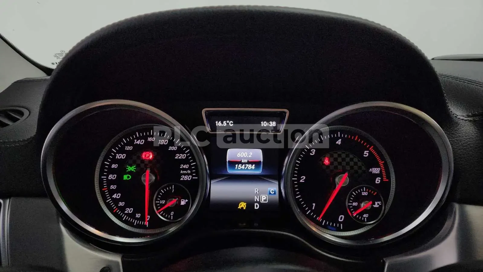 Mercedes-Benz GLE 350 2018* AMG PK* HARMAN* LANE ASSIST* КРАЙНА ЦЕНА, снимка 8 - Автомобили и джипове - 54059005