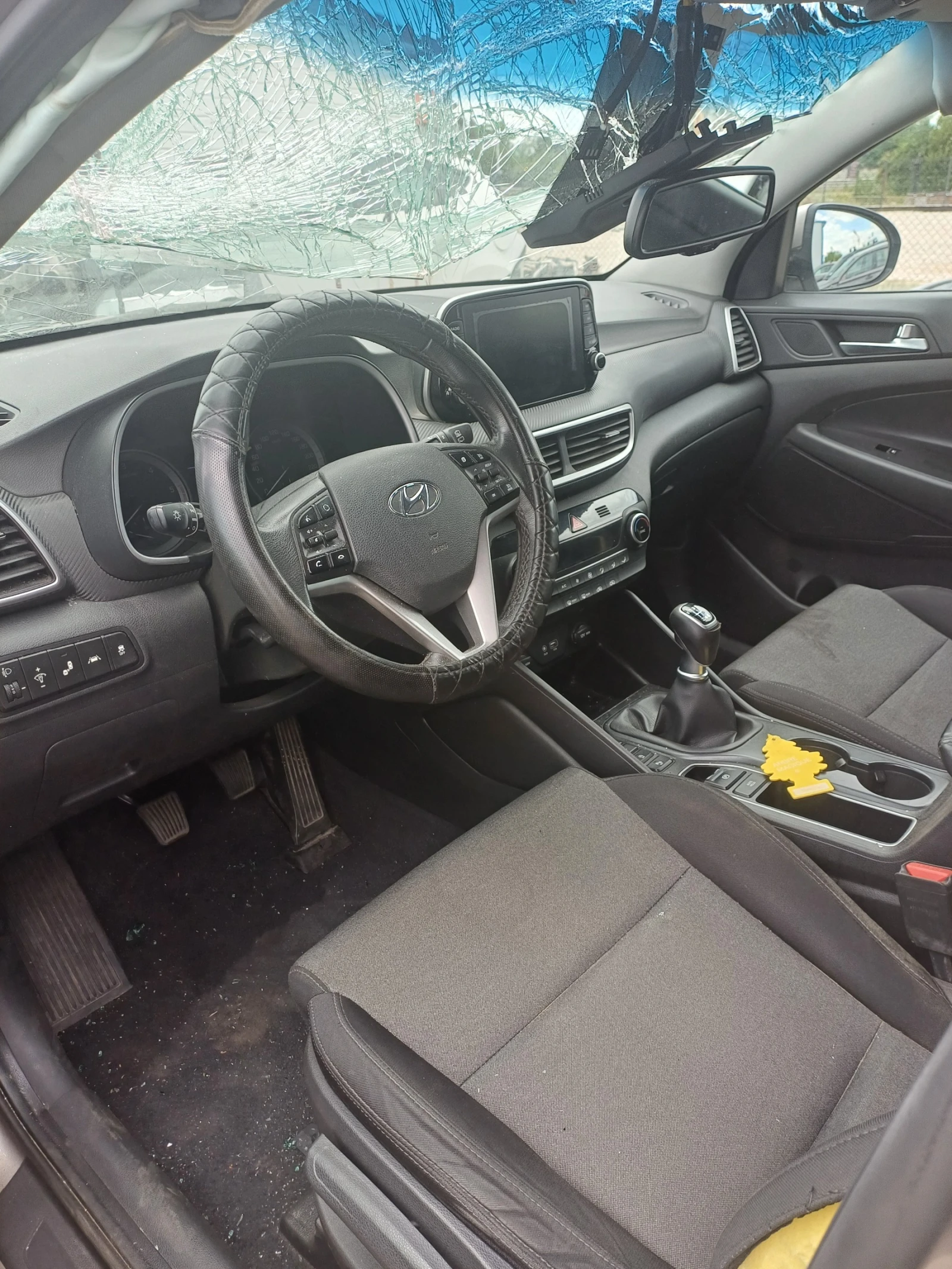 Hyundai Tucson 1.6crdi хибрид НА ЧАСТИ, снимка 9 - Автомобили и джипове - 55261576
