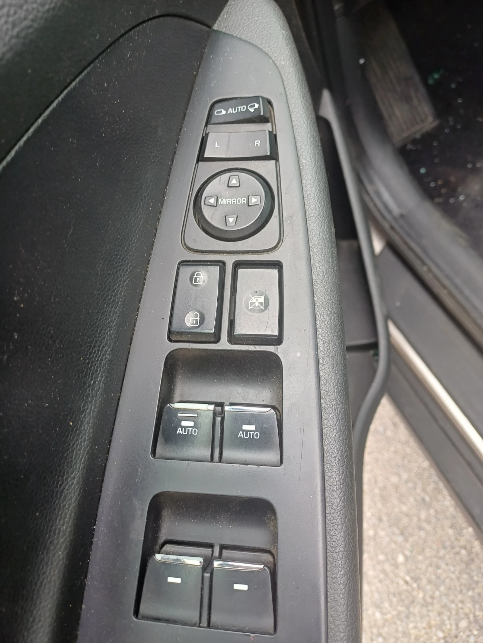 Hyundai Tucson 1.6crdi хибрид НА ЧАСТИ, снимка 5 - Автомобили и джипове - 55261576