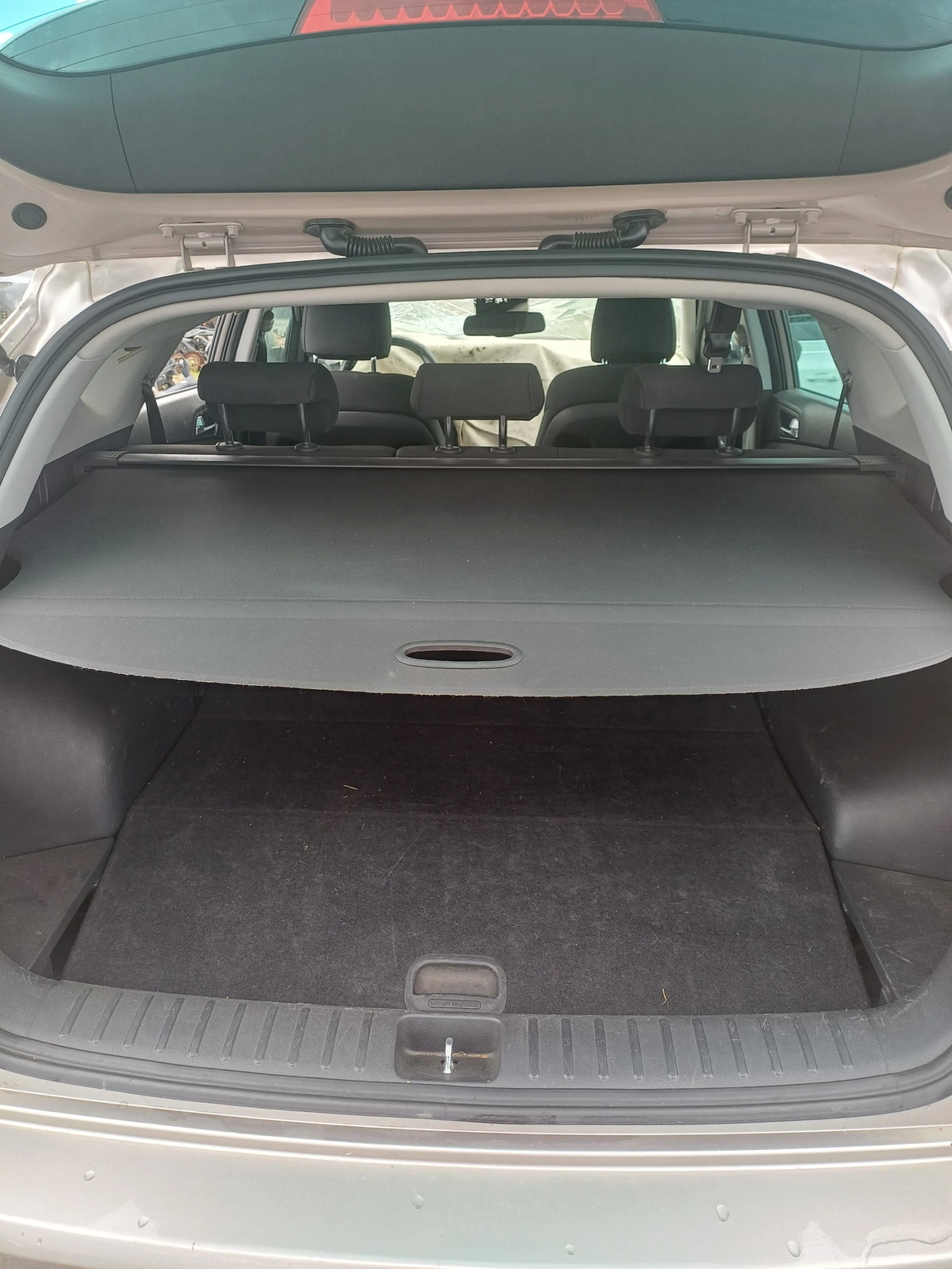 Hyundai Tucson 1.6crdi хибрид НА ЧАСТИ, снимка 4 - Автомобили и джипове - 55261576