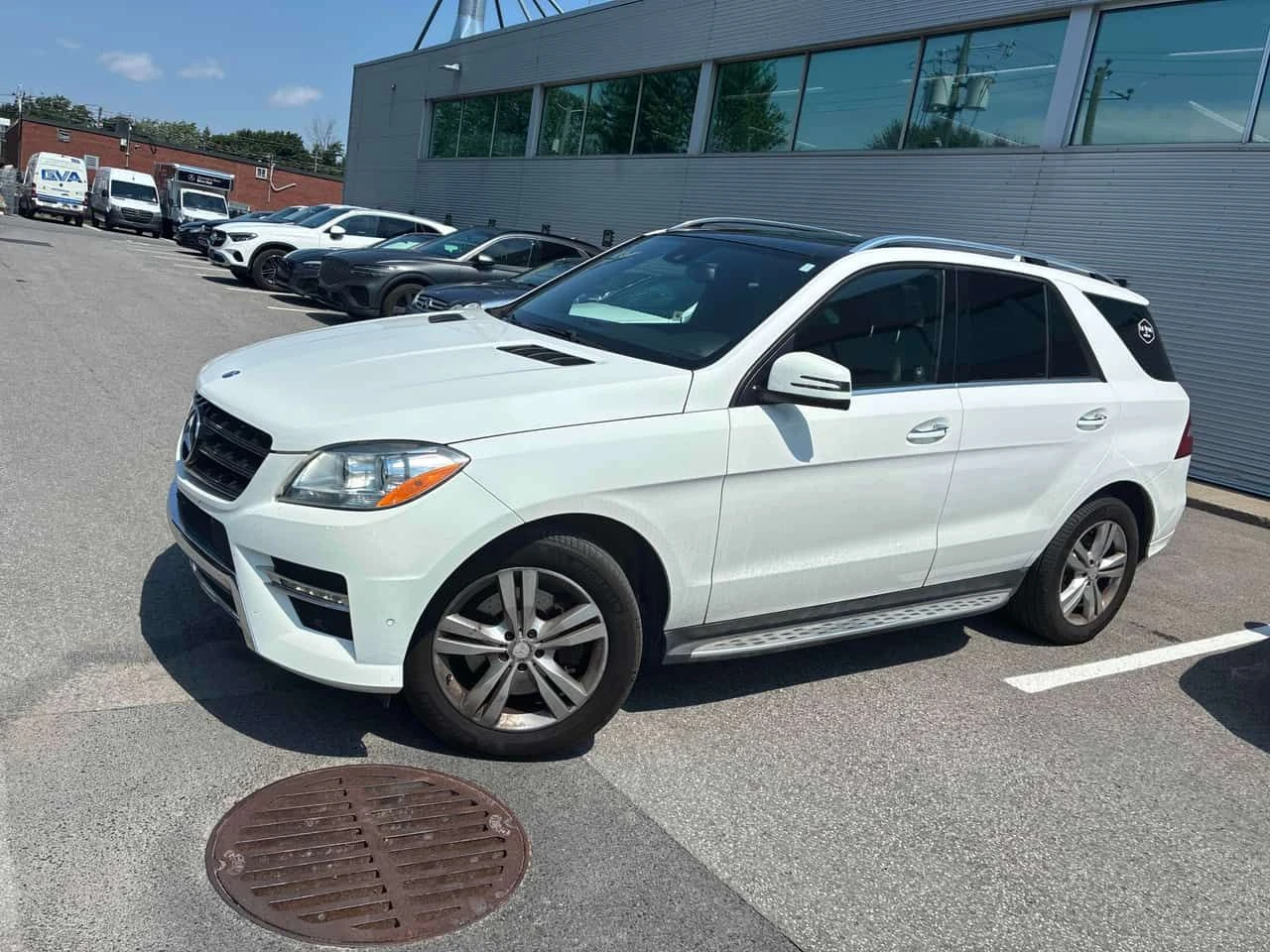 Mercedes-Benz ML 350 BlueTEC | ГЛАВНО ПРЕДСТАВИТЕЛСТВО НА MERCEDES, снимка 3 - Автомобили и джипове - 55439473
