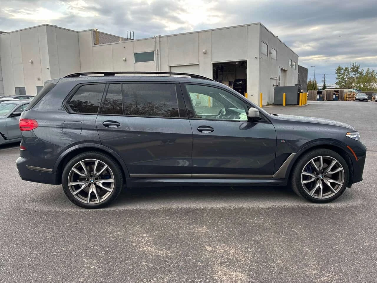 BMW X7 M50i * CARFAX * ��������������� *  | Mobile.bg � ����������� 3
