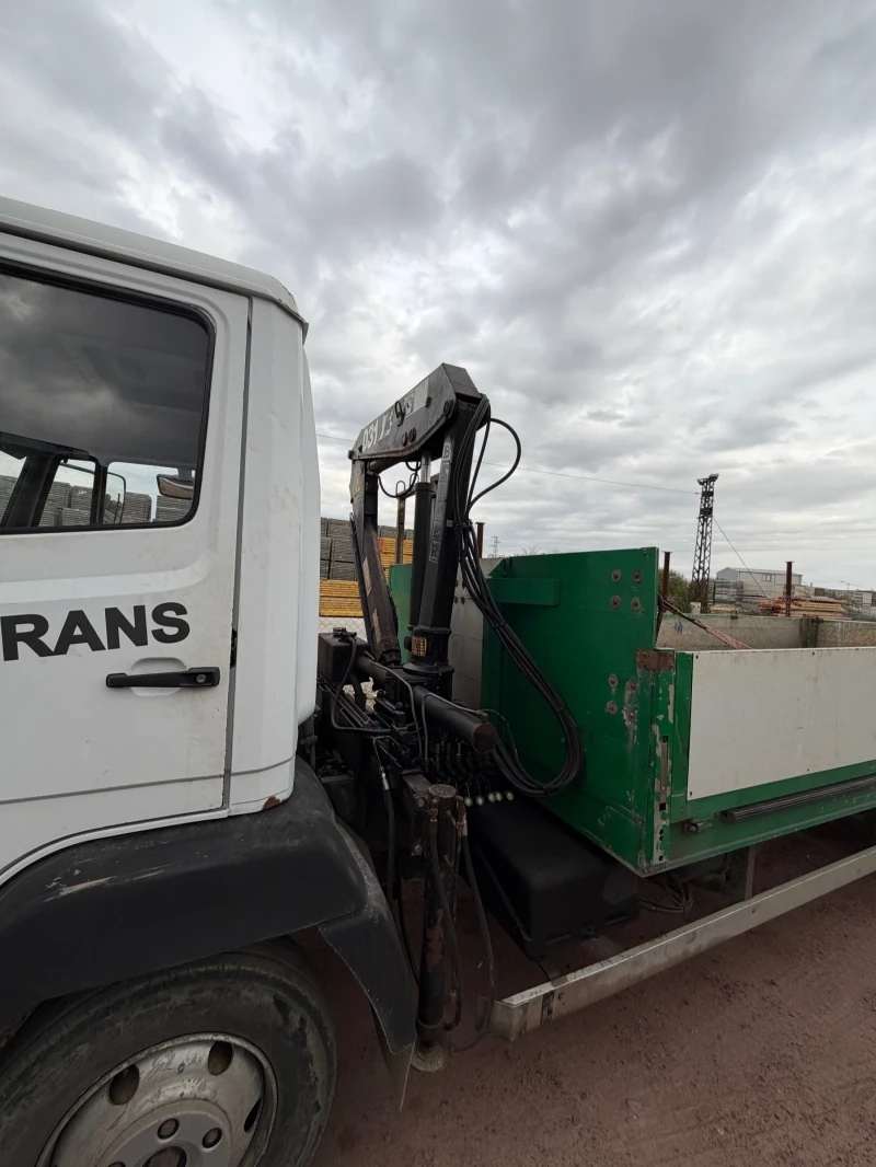 Mercedes-Benz 814 Кран, снимка 5 - Камиони - 53136885