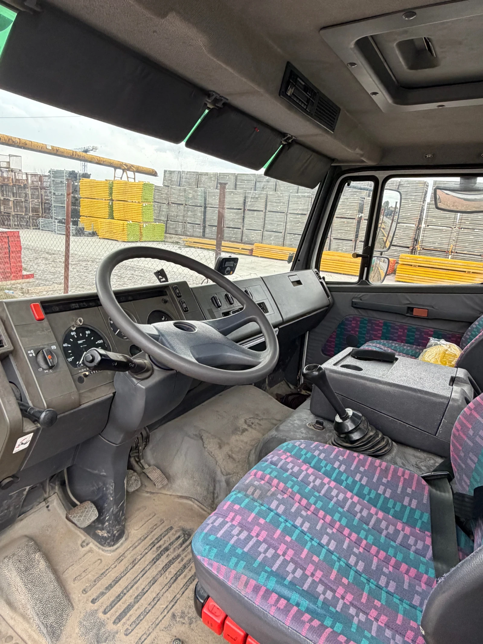 Mercedes-Benz 814 Кран - изображение 9