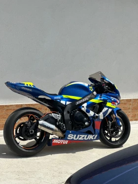 Обява за продажба на Suzuki Gsxr Gsxr 750 k7 ~8 500 лв. - изображение 1