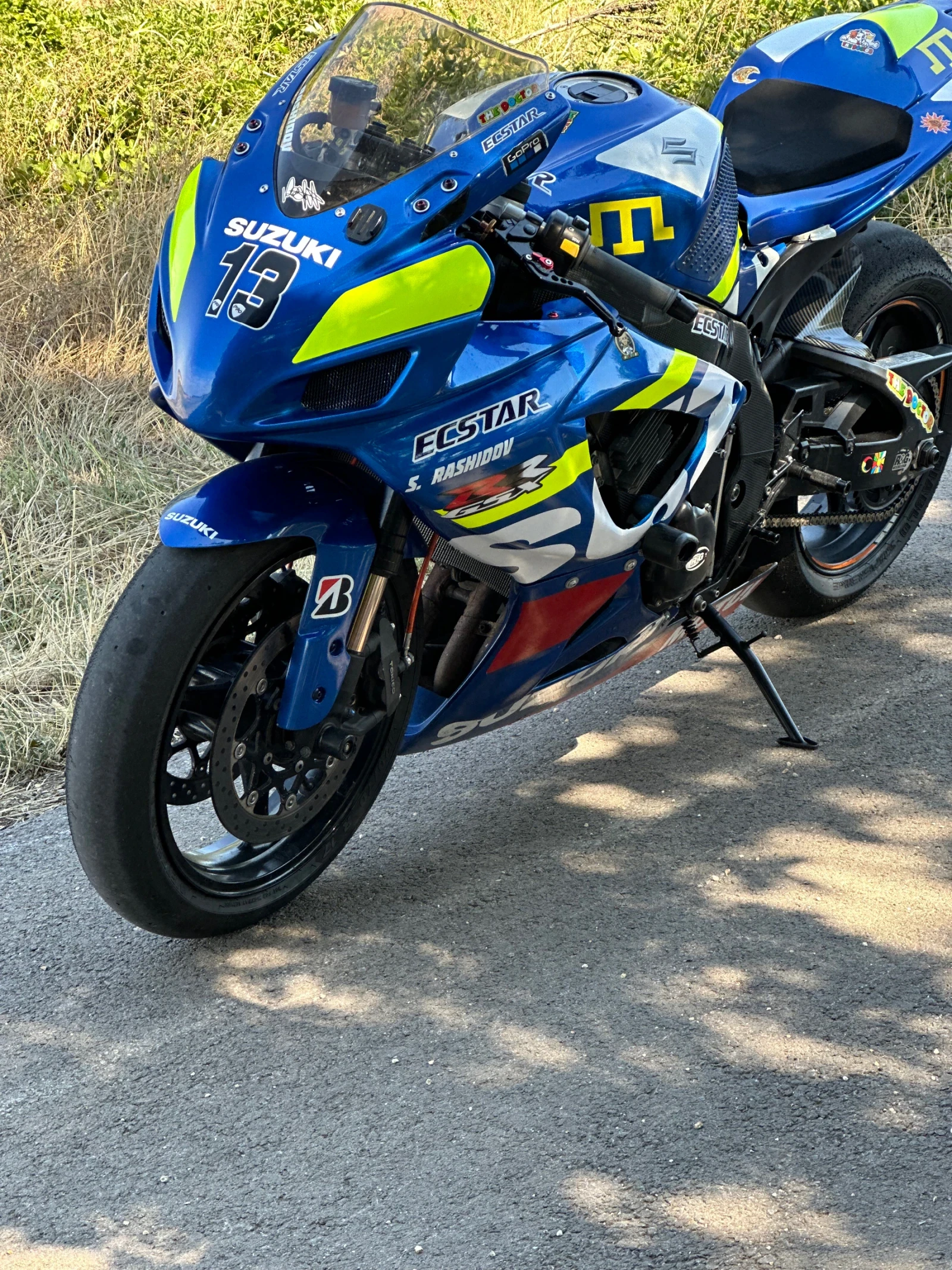 Suzuki Gsxr Gsxr 750 k7 - изображение 5