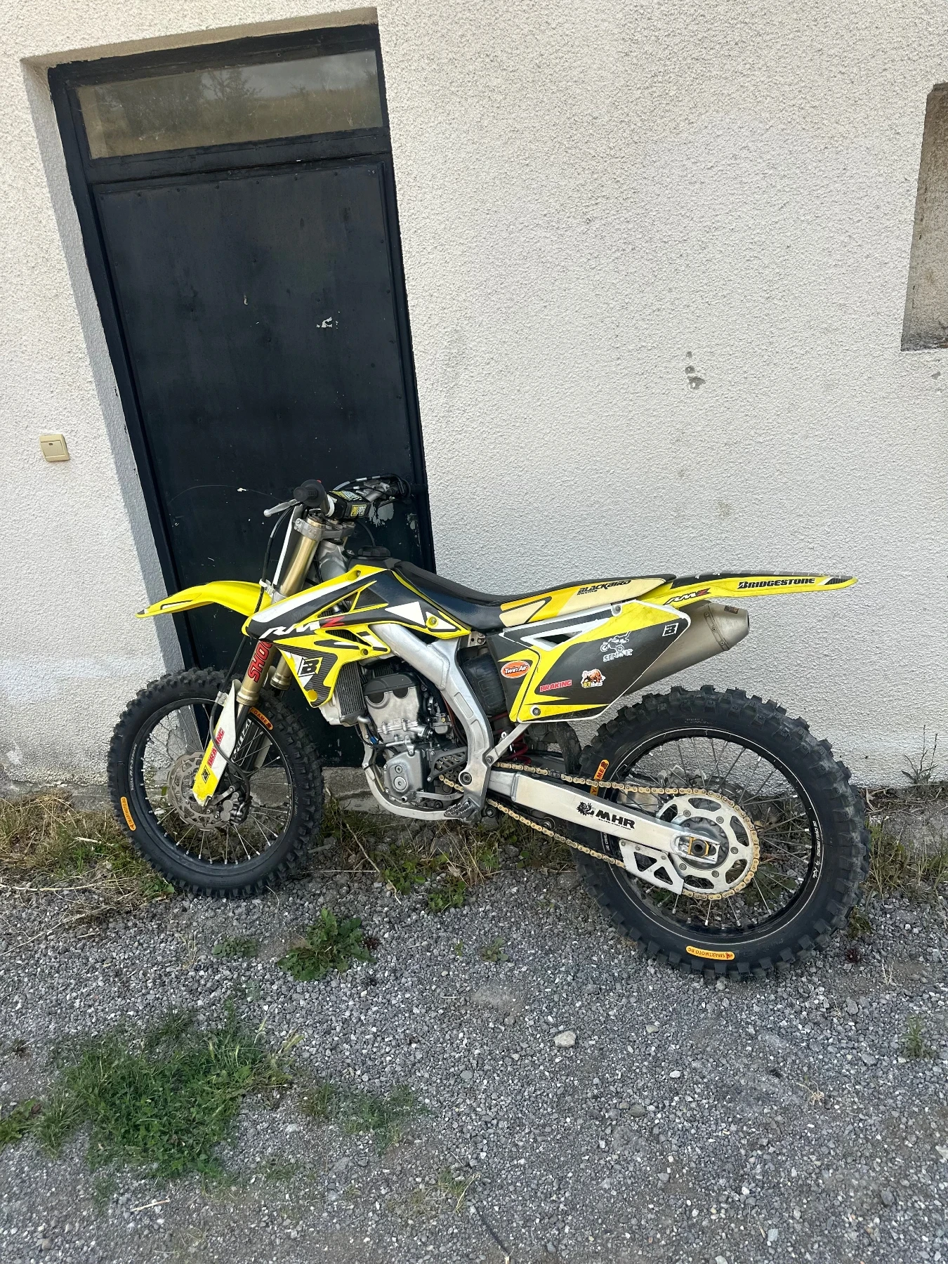 Suzuki Rmz