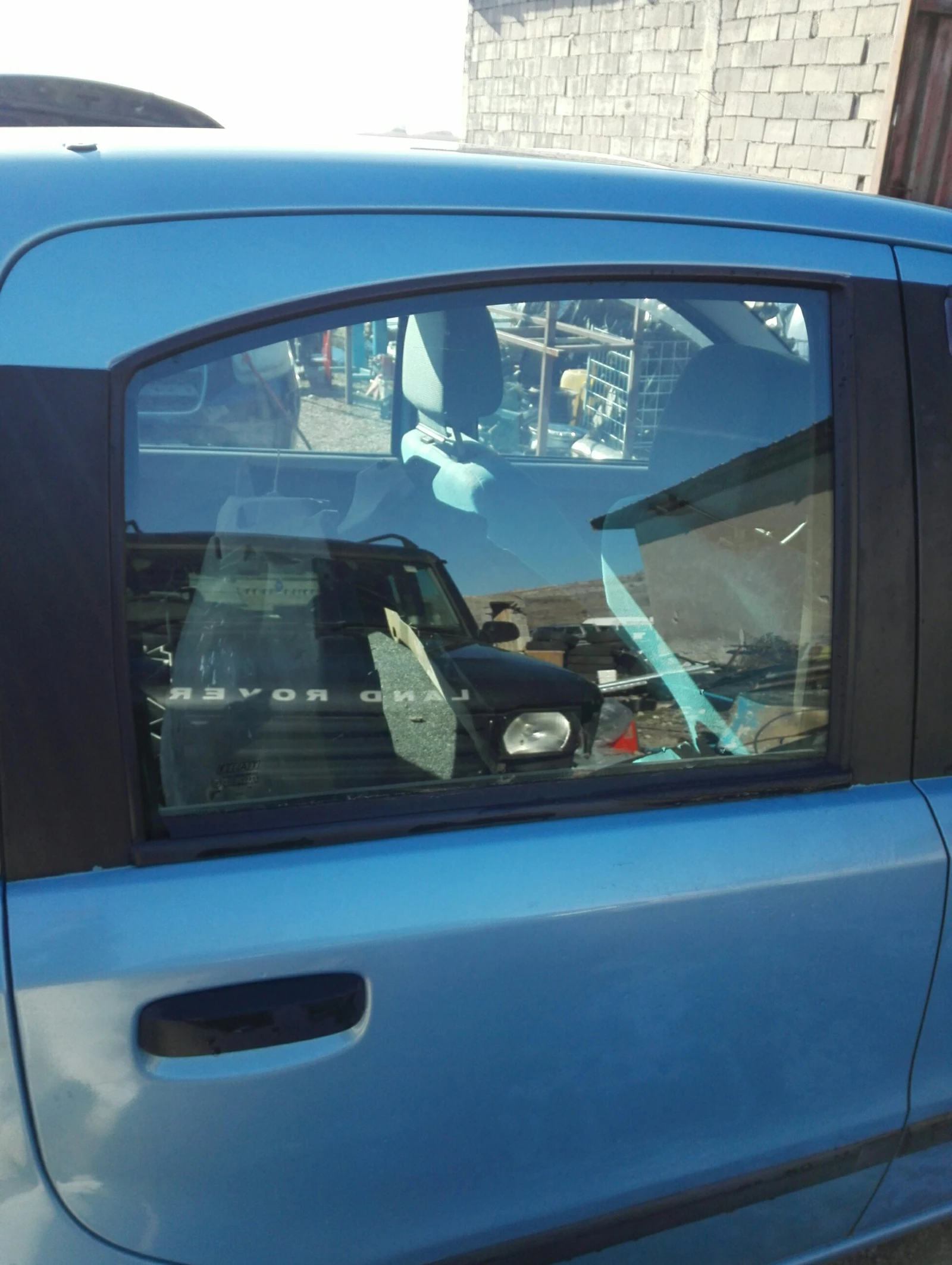 Стъкло задно дясно Фиат Панда