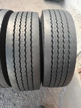 Гуми Всесезонни 265/70R19.5, снимка 2 - Гуми и джанти - 46363082