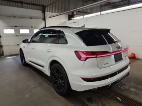 Audi E-Tron * TECHNIK * CARFAX * ОПЦИЯ ЗА ФИНАНСИРАНЕ, снимка 4