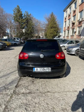     VW Golf V