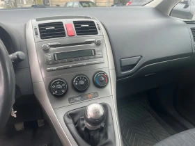 Toyota Auris - 4520 € / 8840.35 лв. - 68626197 9