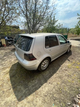 VW Golf - 5000 € / 9779.15 лв. - 56760384 4