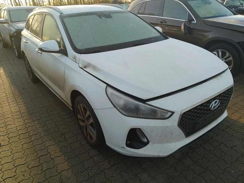 Hyundai I30 1, 4Turbo GDI, снимка 6 - Автомобили и джипове - 34859723