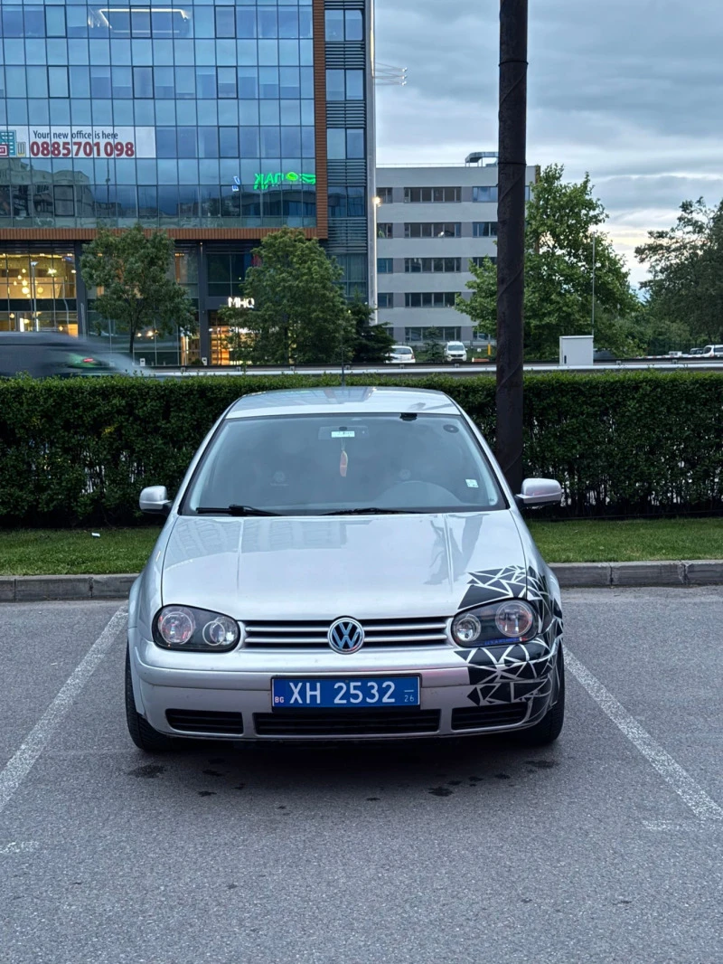 VW Golf, снимка 3 - Автомобили и джипове - 47391323