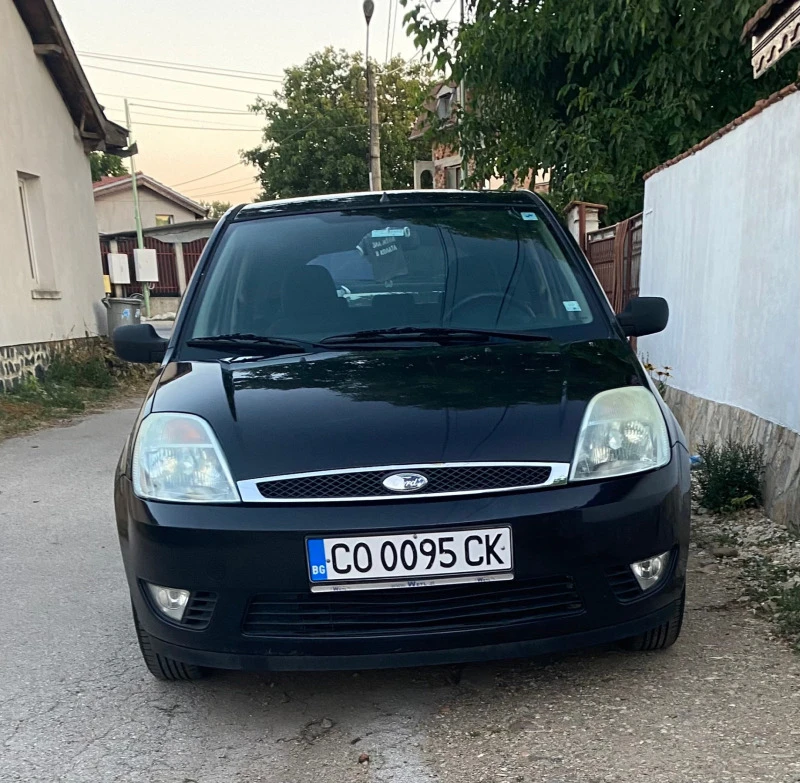 Ford Fiesta, снимка 1 - Автомобили и джипове - 47112573