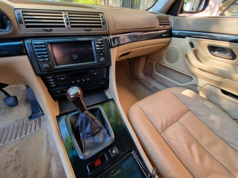 BMW 730, снимка 10 - Автомобили и джипове - 47754329