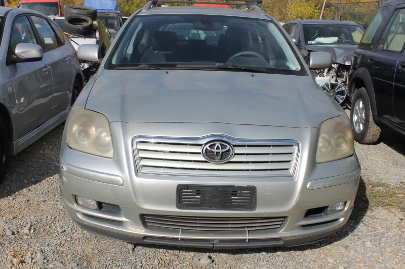 Toyota Avensis ИТАЛИЯ, НА ЧАСТИ, снимка 2 - Автомобили и джипове - 47802456