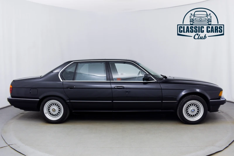 BMW 750 iL Highline, снимка 2 - Автомобили и джипове - 49575110