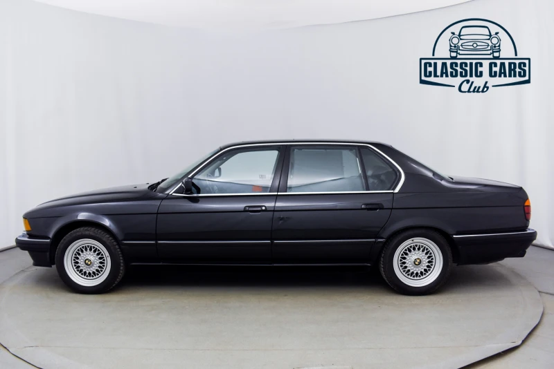 BMW 750 iL Highline, снимка 6 - Автомобили и джипове - 49575110