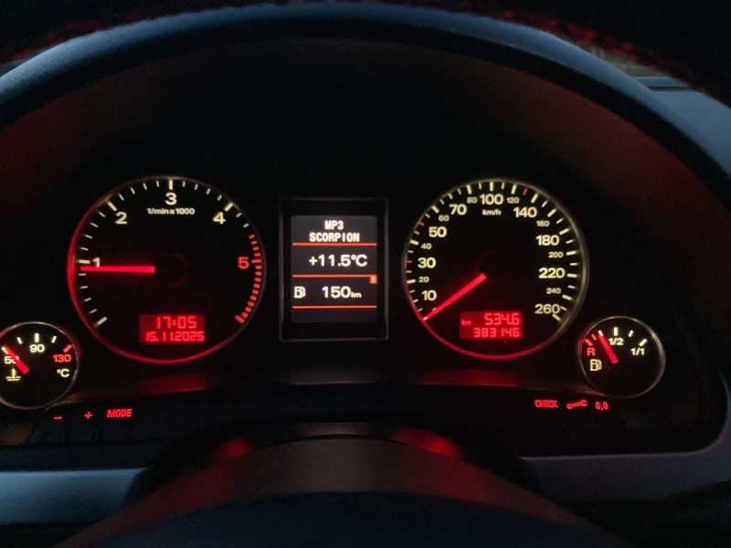 Audi A4, снимка 9 - Автомобили и джипове - 52008755