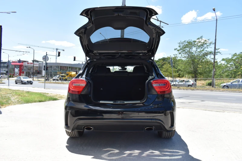 Mercedes-Benz A 200 AMG-LINE* FULL-LED, снимка 12 - Автомобили и джипове - 51091884