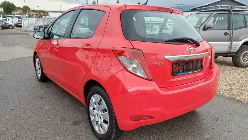 Toyota Yaris 1.4D4D EURO 5B, снимка 5 - Автомобили и джипове - 51426635