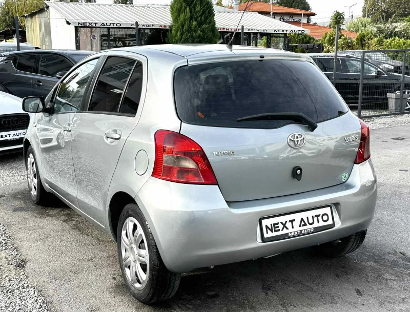 Toyota Yaris 1.3I-VVT 87HP 185, 000KM, снимка 7 - Автомобили и джипове - 51831920