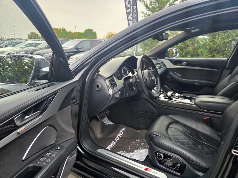 Audi S8 MATRIX BANG&OLUFSEN CARBON MEGA FULL ЛИЗИНГ 100%, снимка 11 - Автомобили и джипове - 52160420