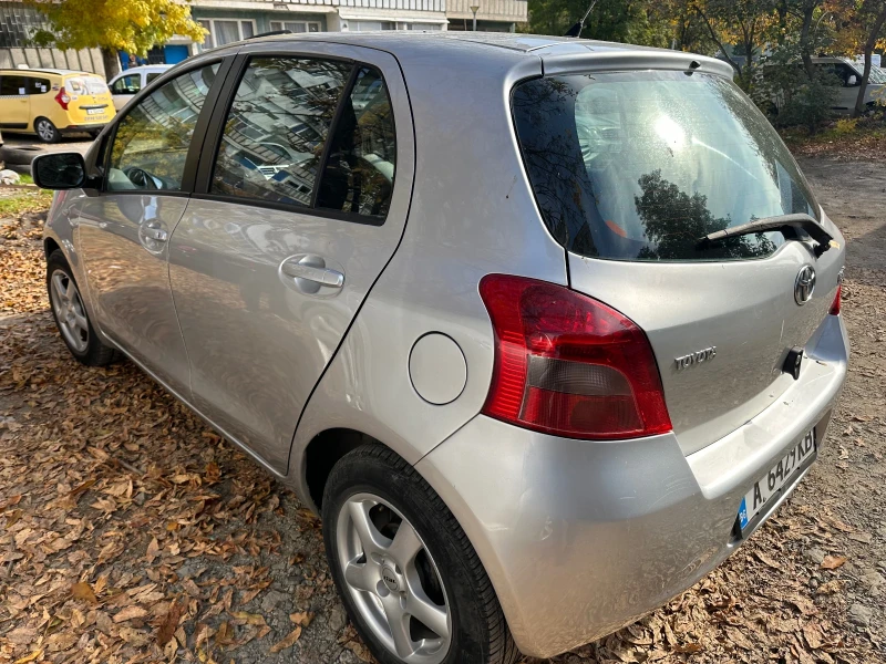 Toyota Yaris, снимка 5 - Автомобили и джипове - 52306939