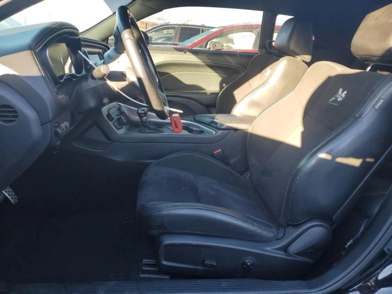 Dodge Challenger R/T Scatpack, снимка 8 - Автомобили и джипове - 52699316