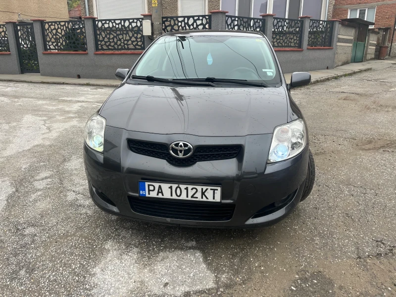 Toyota Auris, снимка 3 - Автомобили и джипове - 53112871