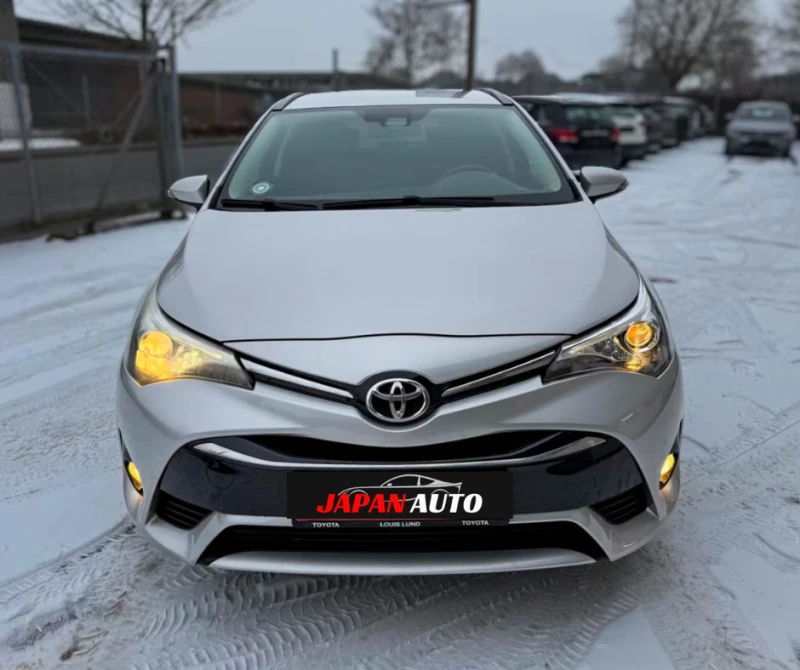 Toyota Avensis 1.8 бензин | ТОП! Очакван внос! С Гаранция, снимка 5 - Автомобили и джипове - 53498043