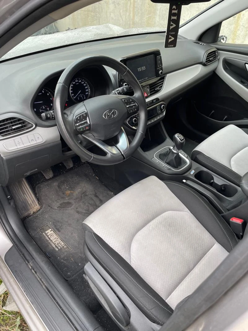 Hyundai I30 1,4Turbo GDI, снимка 7 - Автомобили и джипове - 34859723