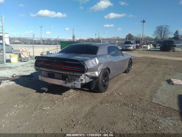 Dodge Challenger SRT 392, снимка 4 - Автомобили и джипове - 48785632