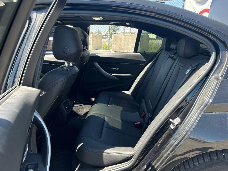 BMW 330 * XDRIVE * CARFAX * ОПЦИЯ ЗА ФИНАНСИРАНЕ, снимка 14 - Автомобили и джипове - 55254574