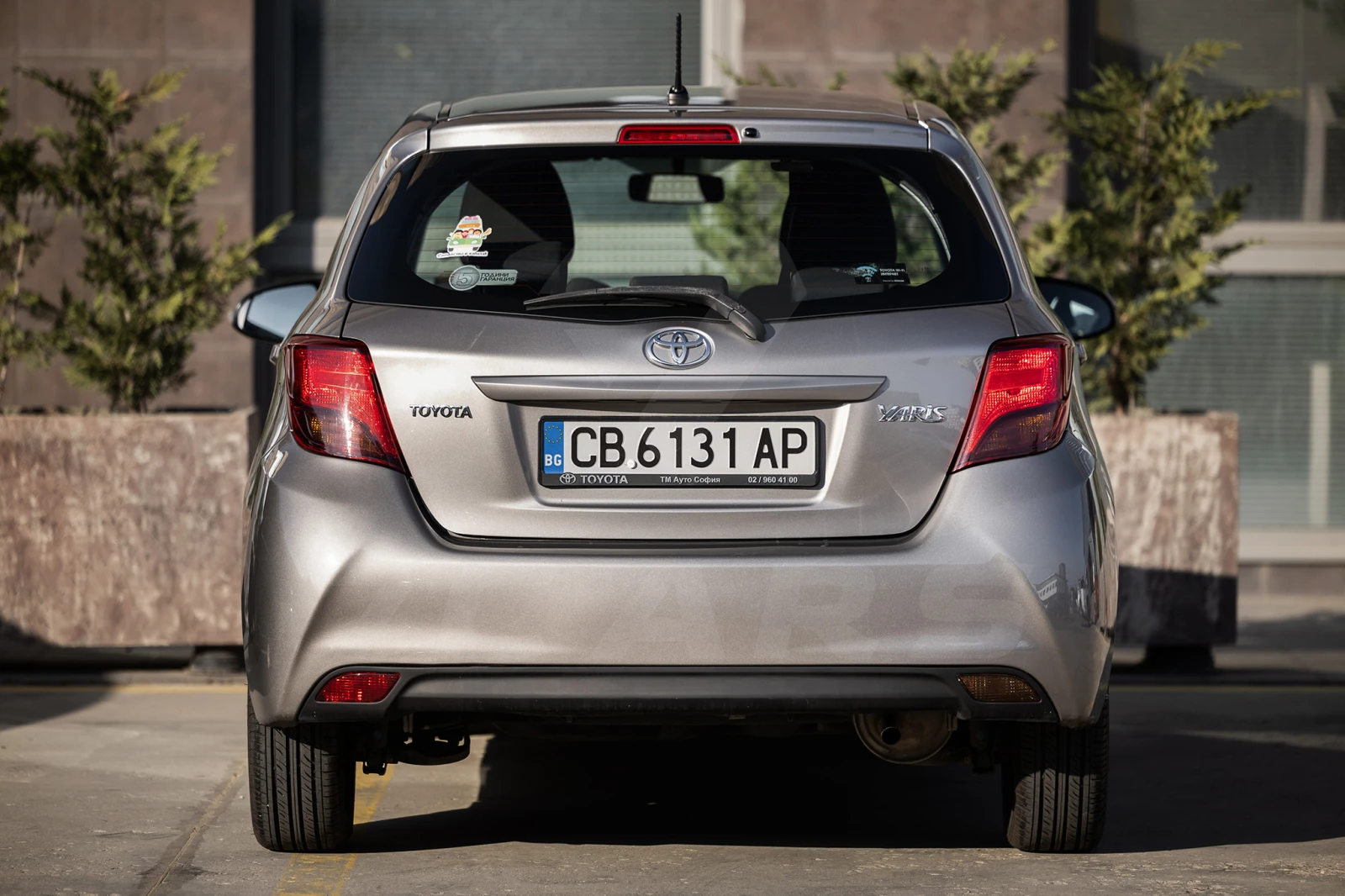 Toyota Yaris 1.0 VVT-i * ЕДИН СОБСТВЕНИК* ЛИЗИНГ*  - изображение 5