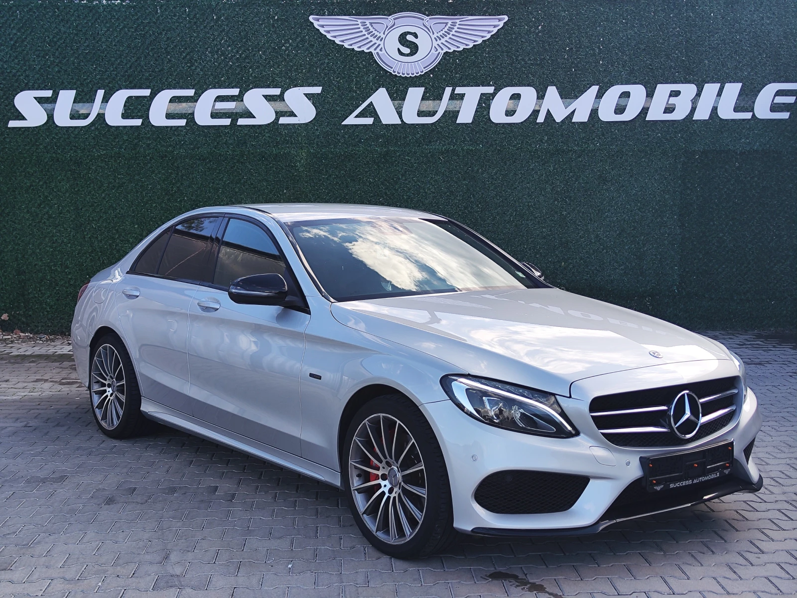 Mercedes-Benz C 350 AMG* PLUGHIB* PODGREV* RECARO* LIZING - изображение 2