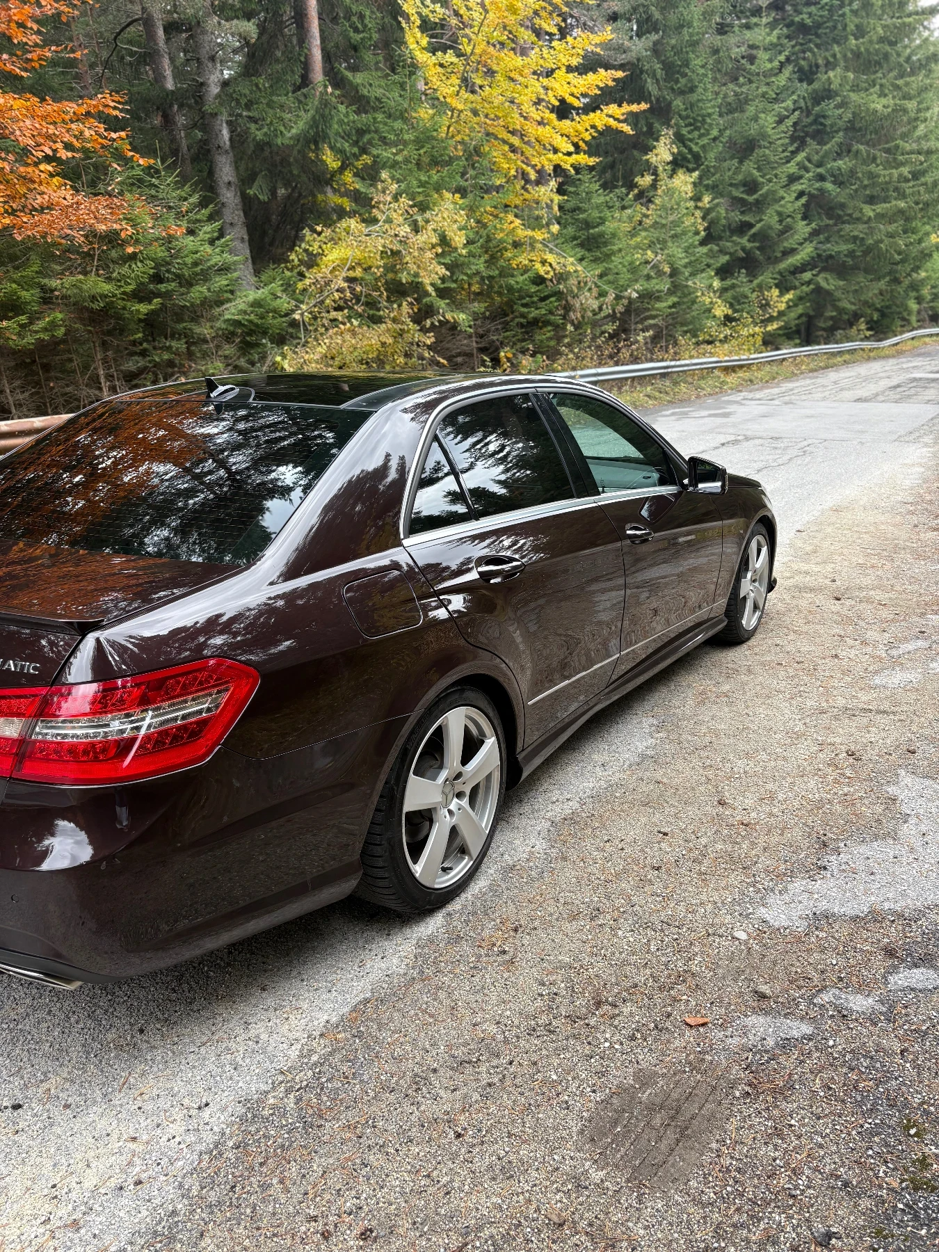 Mercedes-Benz E 350 4 Matic - изображение 3