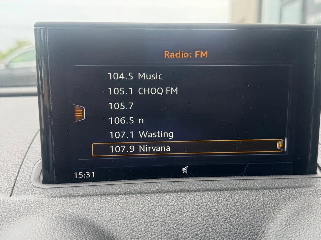 Audi A3 2.0T Premium Plus* АвтоКредит* (Цена до БГ)  - изображение 9