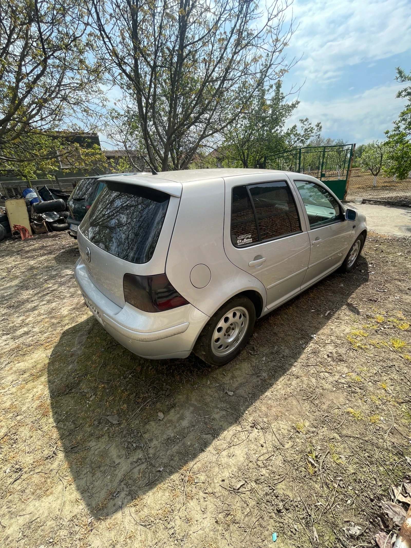 VW Golf, снимка 4 - Автомобили и джипове - 54240623